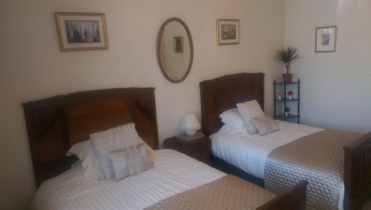 Bed and Breakfast Vingt Grand Rue Champagne-Mouton Экстерьер фото